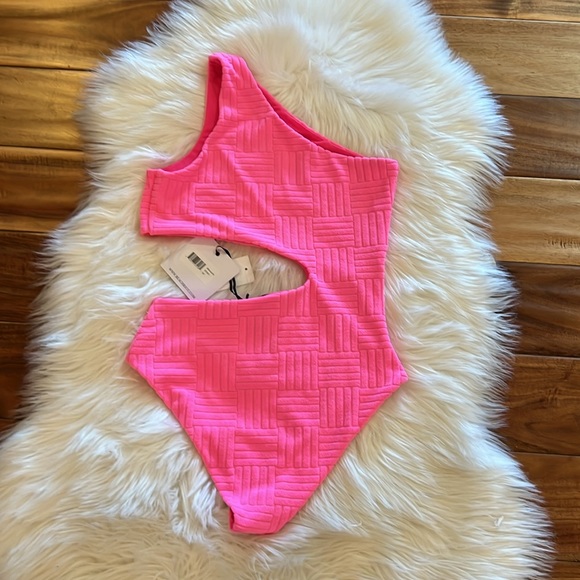 Beach Riot Celine Cutout One-Shoulder One-Piece Swimsuit Strawberry Moon Sz XS - Picture 4 of 11